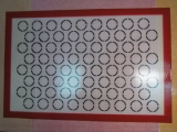 Silicone baking tray